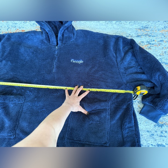 Google Zip-Up Snuggler - Picture 5 of 8